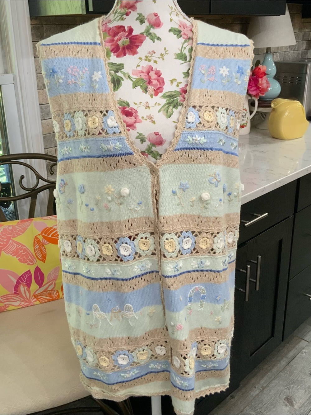 Vintage Napa Valley Sweater Vest Crochet Embroidered Knit Pastel Garden Size 1X